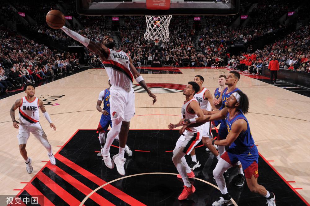 战术不足 战术不足