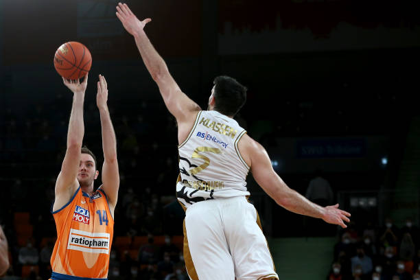 无论是去年 无论是去年