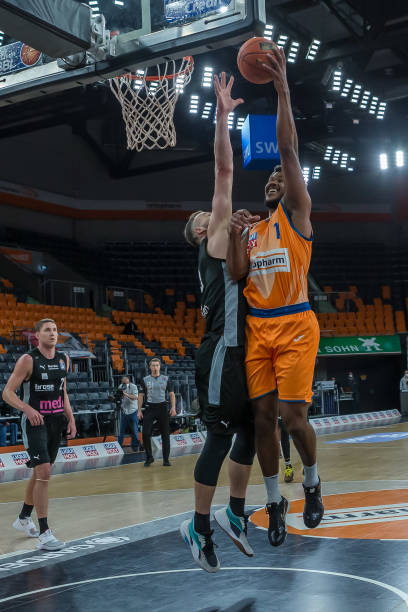 以恢复其竞 以恢复其竞