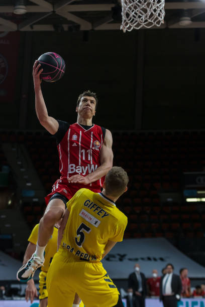 应该重点评 应该重点评