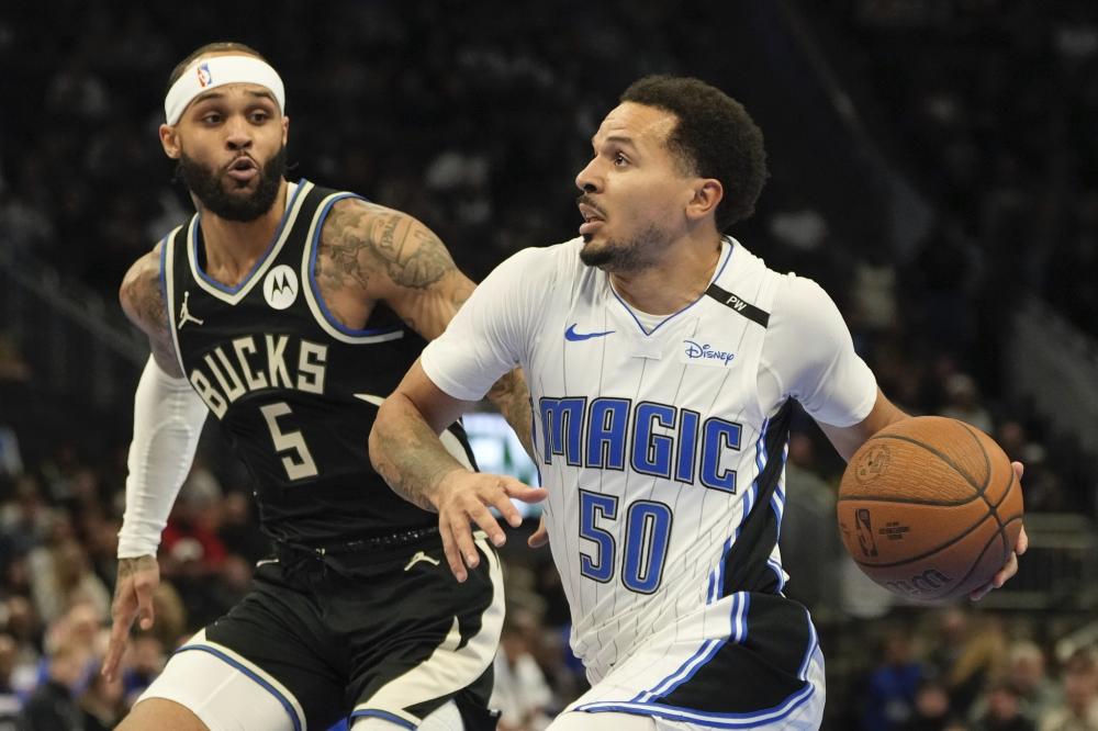 巴佩这样拥 巴佩这样拥