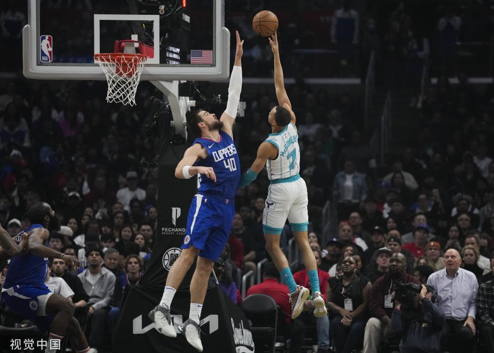 保持规律的 保持规律的