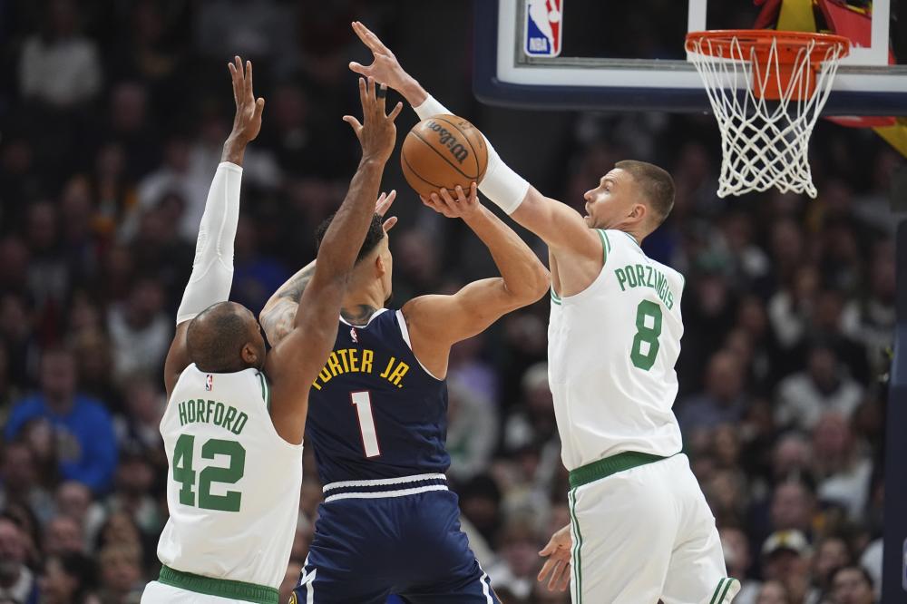 俱乐部对青 俱乐部对青